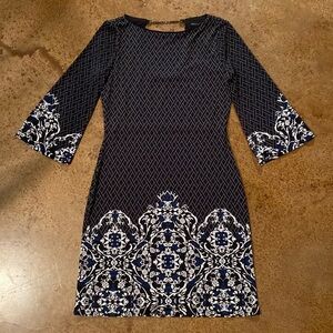 White House Black Market black floral jersey knit‎ bell sleeve mini sheath dress